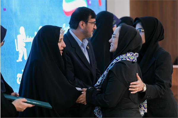 نشست بانوان  25