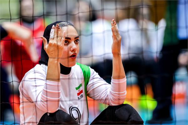Women's S. Volley Iran China 17