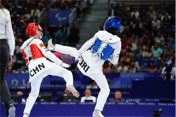 Paris Taekwondo Fem Competition 26