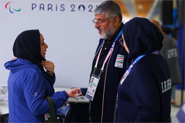 P4 Paris Javanmardi & Mirshafiei  22