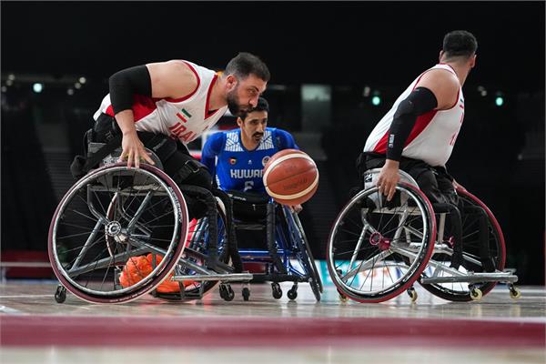 Men's WH bask Iran Kuwait 8