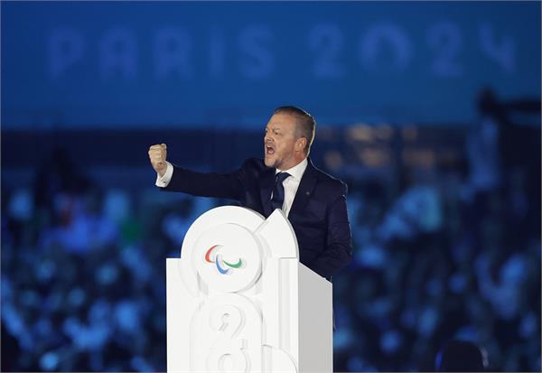 Farsi Paris Opening Getty 11