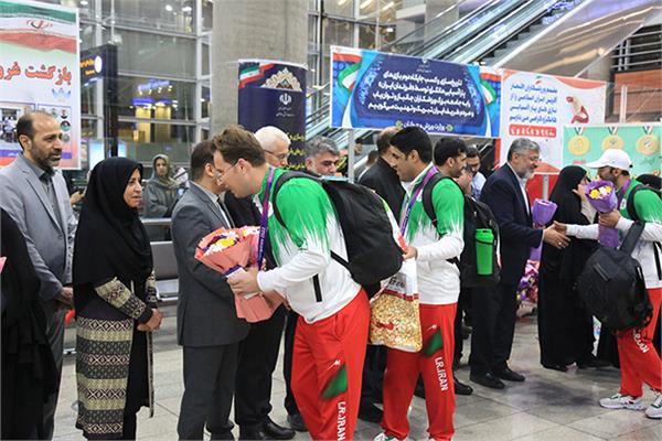 استقبال کاروان فرزندان ایران - بخش اول  8