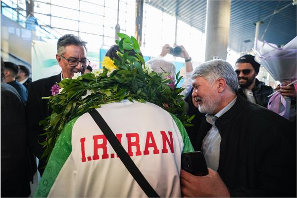 Delegation Return Dubai Amirreza Ostovari 30