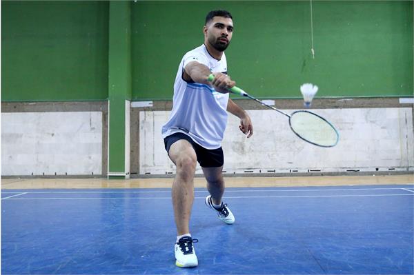 بدمینتون  22