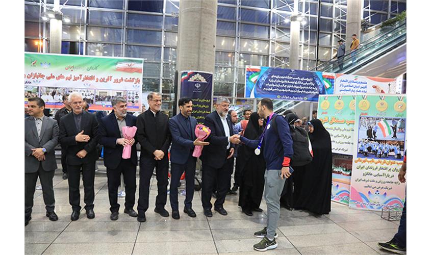 استقبال کاروان فرزندان ایران - بخش اول  16