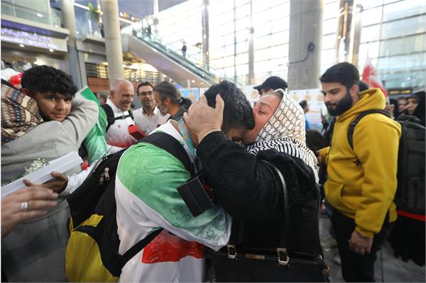 Iran Return from Dubai Mahdi Nasiri 18