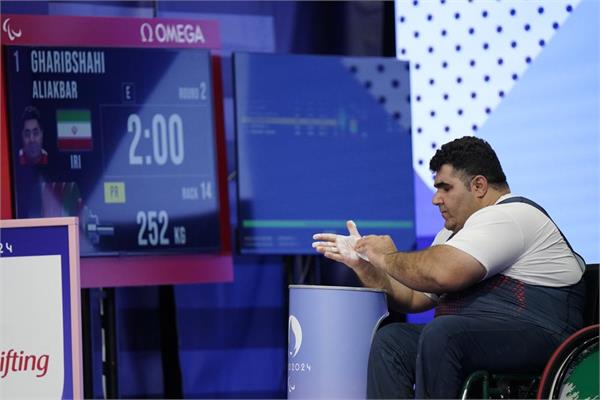 Paris 2024 Gharibshahi & Solhi 4