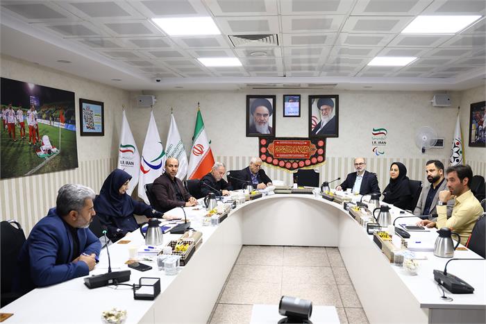 برگزاری نشست مشترک کمیته ملی پارالمپیک و مرکز تحقیقات آسیب دیدگان جنگ