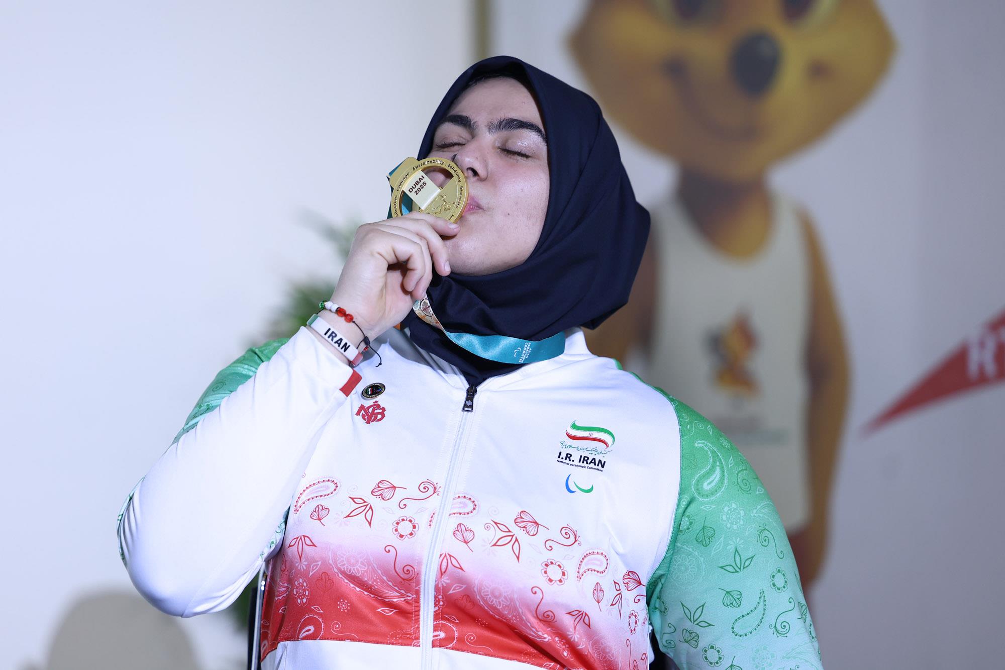 Para Armwrestilng Podium Horiz 8