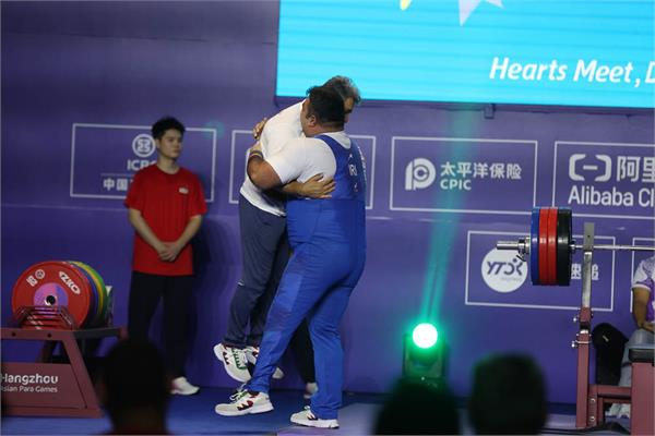 پاراوزنه‌برداران سنگین‌وزن و فوق‌سنگین در هانگژو 1