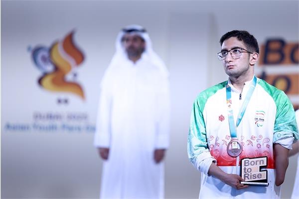 horiz PI Swim Dubai Podium 20