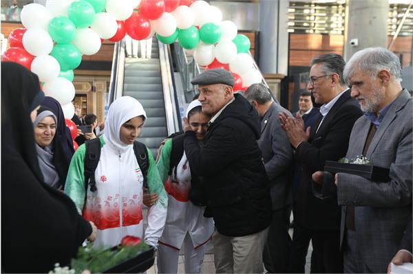Iran Return from Dubai Mahdi Nasiri 23