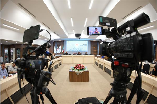 نشست خبری  26