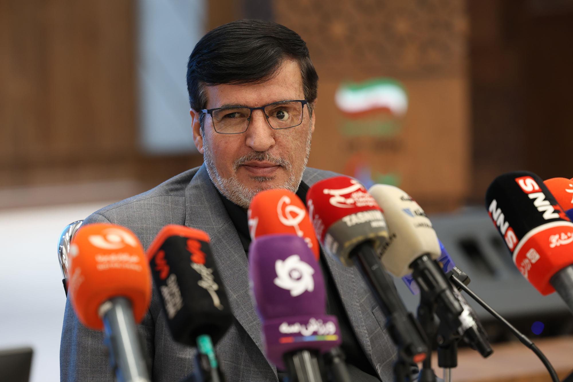 نشست خبری  27