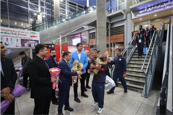 استقبال کاروان فرزندان ایران - بخش اول  38