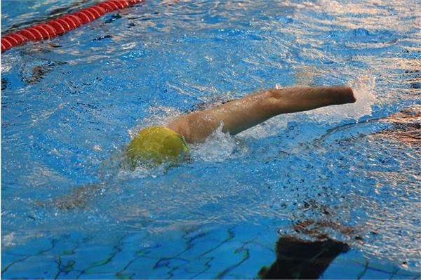 قهرمانی کشور شنا  16