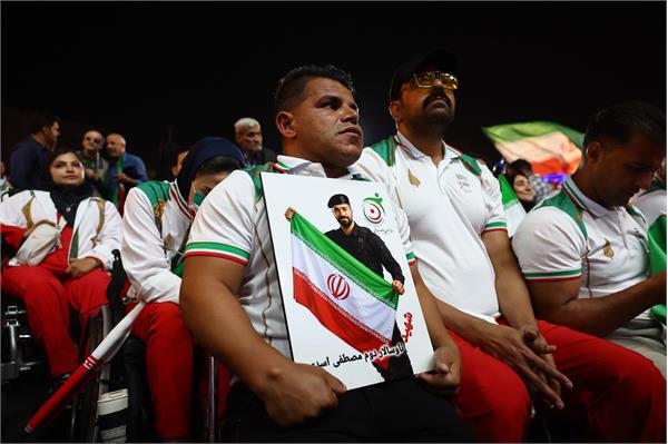 مراسم دو  17