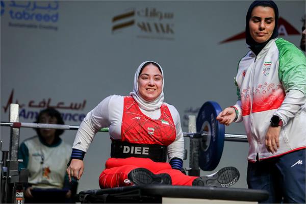 AtiyeHosseini Fatemeh Imani 6