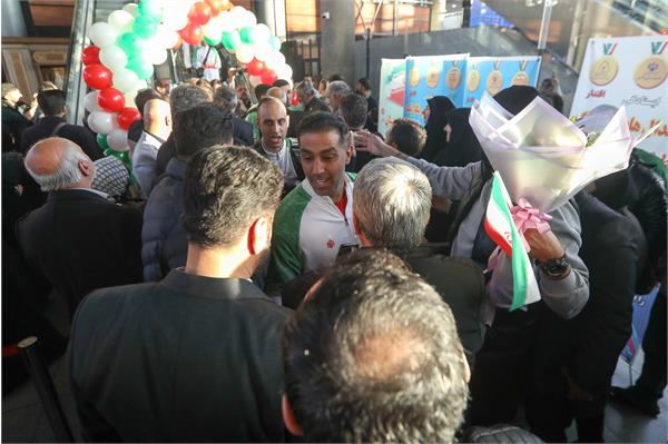 Iran Return from Dubai Mahdi Nasiri 6