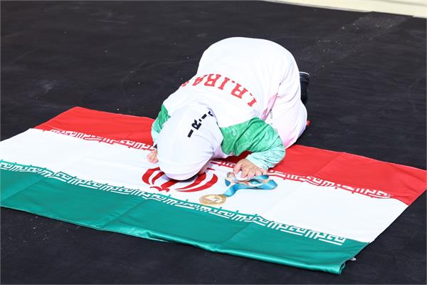 Flag Dubai 5