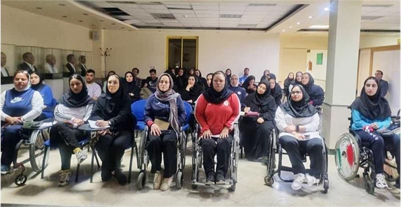 جلسه آموزشی مبارزه با دوپینگ برای تیم ملی پارادوومیدانی بانوان برگزار شد
