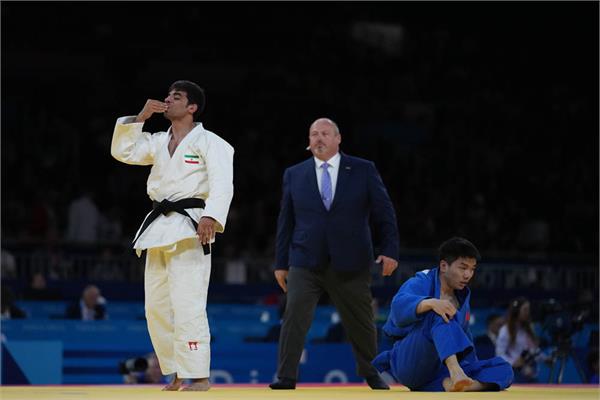 Meysam Banitaba Paris Silver 13