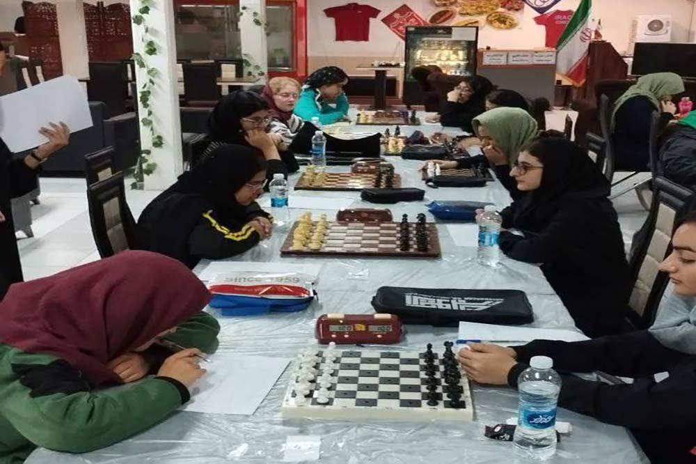 نابینایان  18