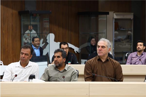 نشست ناگویا  28