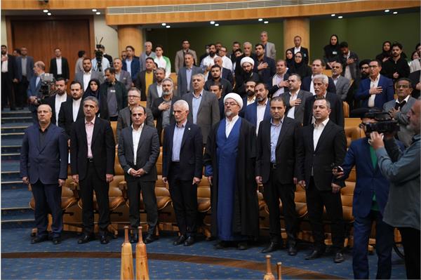 ریاست جمهوری 42