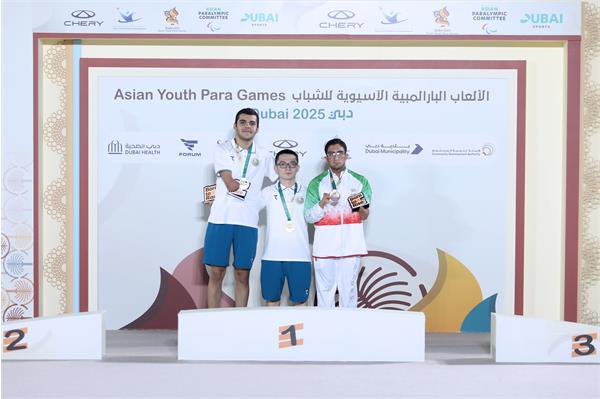 horiz PI Swim Dubai Podium 10