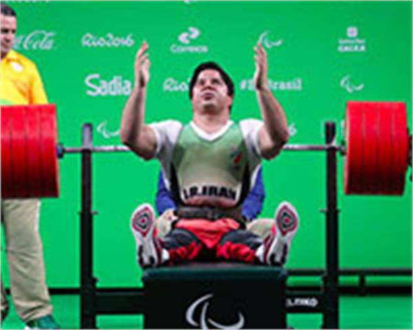 Rio-Paralympics---Iranian-powerlifter-Farzin-claims-gold