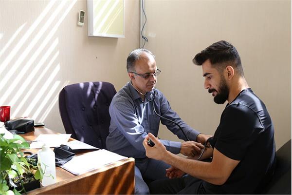 معاینه ورزرشکاران  3