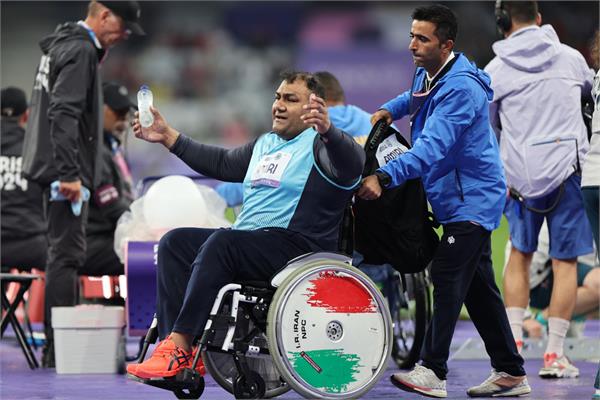 Paris Day 2 Athletics Amir kholousi. Sadegh Nikgotar 18