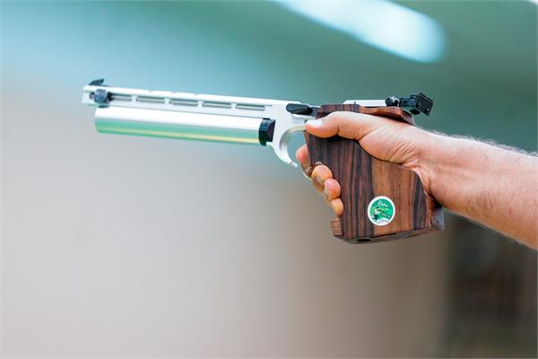 تیراندازی  15