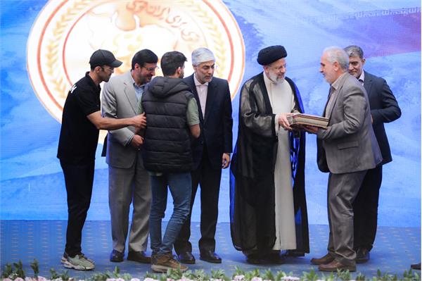 گزارش تصویری/ آیین تجلیل رییس جمهور از مدال آوران ورزش کشور  8