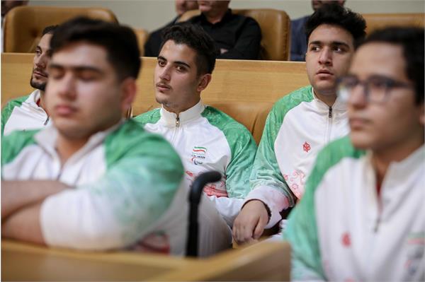 ریاست جمهوری 75