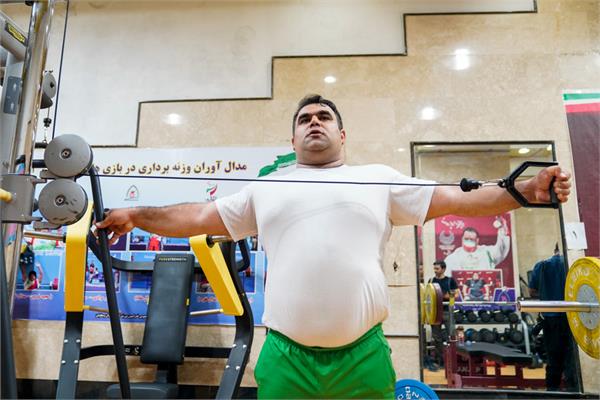 وزنه برداری  9