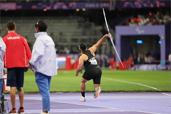 Ali Pirouj Silver & Nikparast Paris 6