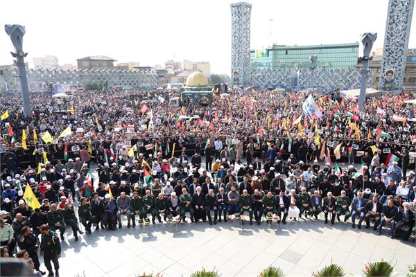 مراسم تشییع پیکر سردار شهید نیلفروشان  11