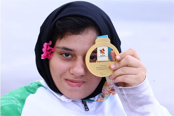 Dubai Medals Part1 Horizontal 9