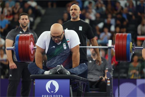 Paris 2024 Gharibshahi & Solhi 13