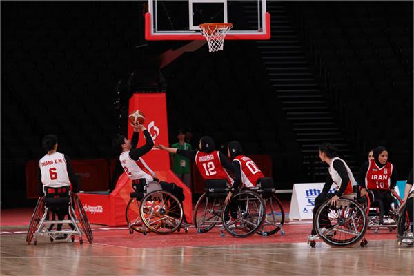 Women WH basketball Iran China Joshaghani 1