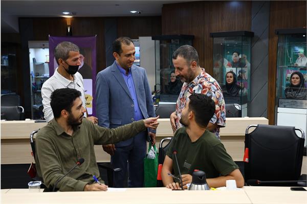 نشست خبری  38