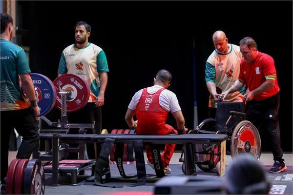 گزارش تصویری | روز دوم رقابت‌های پاراوزنه‌برداری بازی‌های پاراآسیایی دبی ۲۰۲۵  20