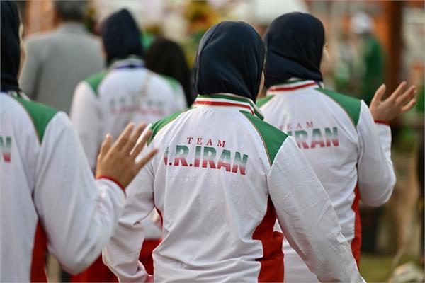 گزارش تصویری مراسم برافراشته شدن پرچم ایران در آیچی-ناگویا 15