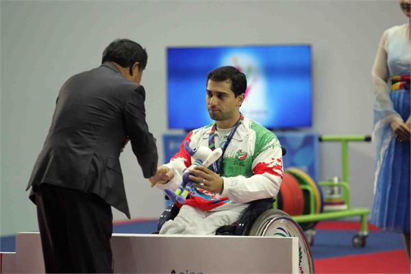 Iranian-powerlifter-Amir-Jafari-could-emerge-as-new-face