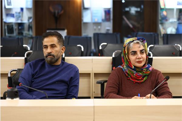 نشست جنبش  11